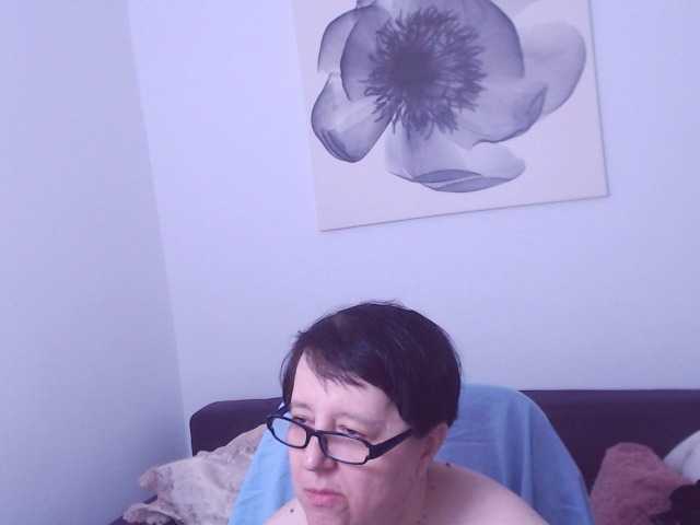 ChristaRose live cam on BongaCams