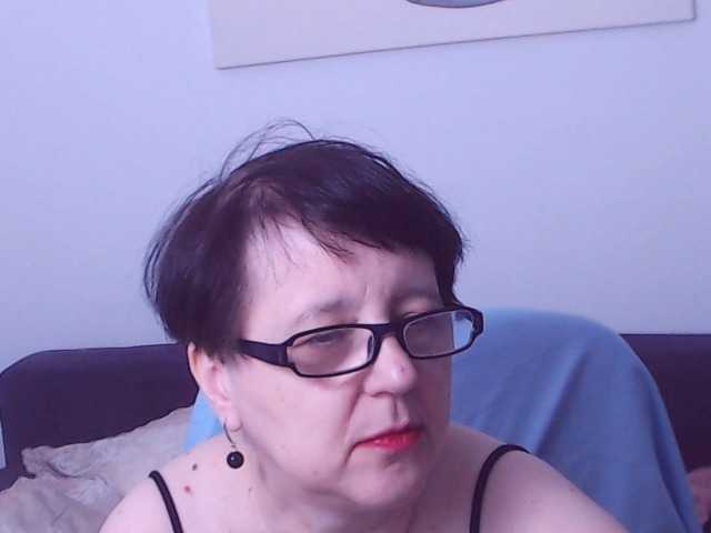ChristaRose live cam preview