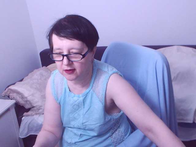 ChristaRose live cam preview