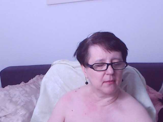 ChristaRose live cam on BongaCams