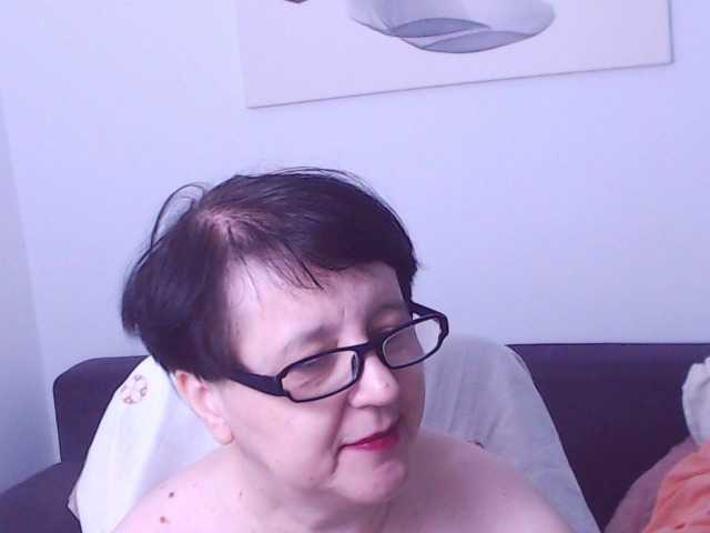 ChristaRose live cam preview