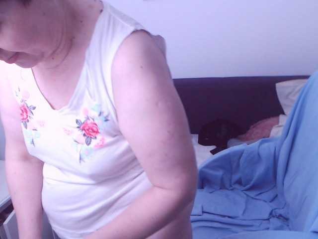 ChristaRose live cam on BongaCams
