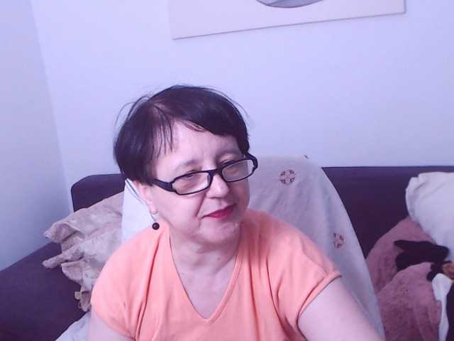 ChristaRose live cam preview