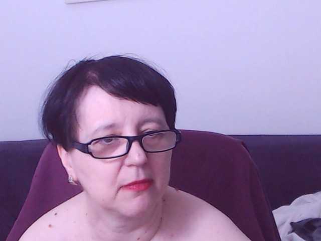 le modèle ChristaRose est en webcam porno dans un show sur le site bongacams, il possède les tags suivants: White/Caucasian,Brunette,Hairy