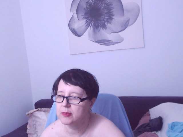 ChristaRose live cam preview