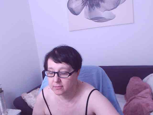 ChristaRose webcam