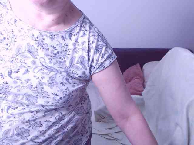 ChristaRose webcam