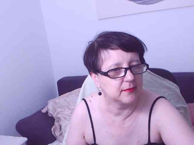 ChristaRose webcam