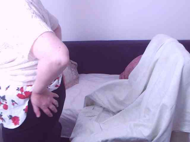 ChristaRose webcam
