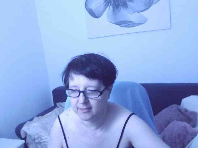 ChristaRose webcam