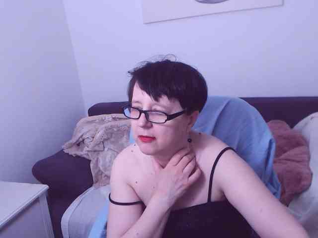 ChristaRose Live Webcam on BongaCams