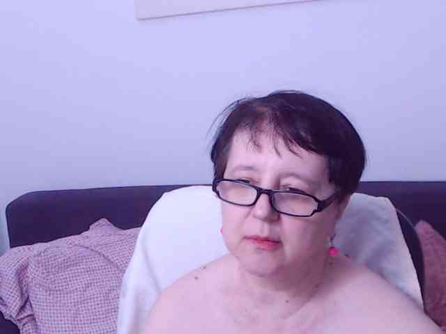 ChristaRose webcam
