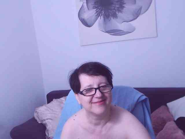 ChristaRose webcam