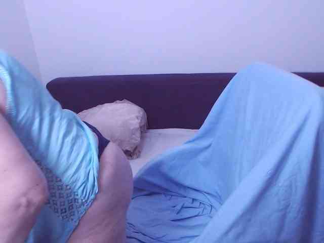 ChristaRose webcam