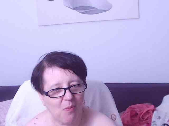 ChristaRose webcam