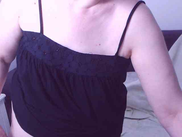ChristaRose webcam