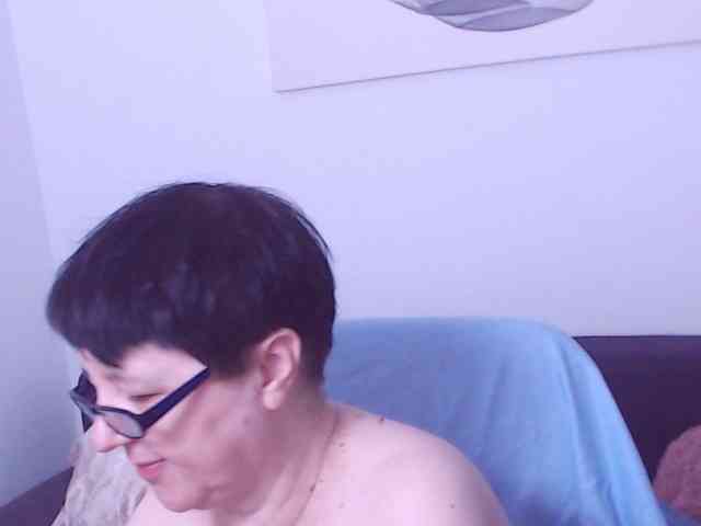 ChristaRose webcam