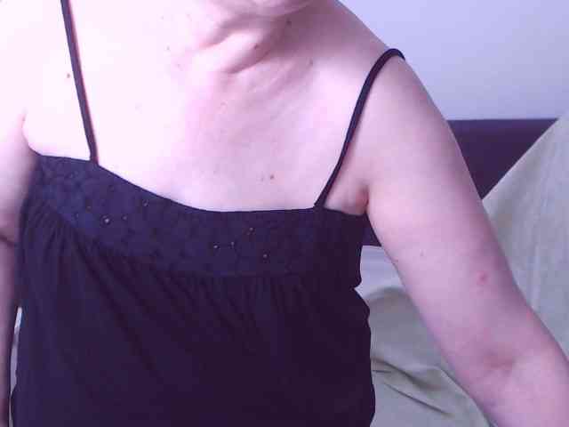 ChristaRose webcam