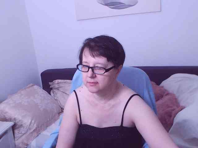 ChristaRose webcam