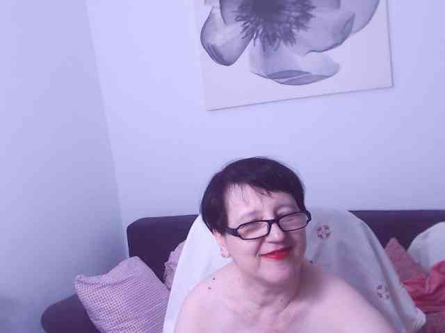 ChristaRose webcam