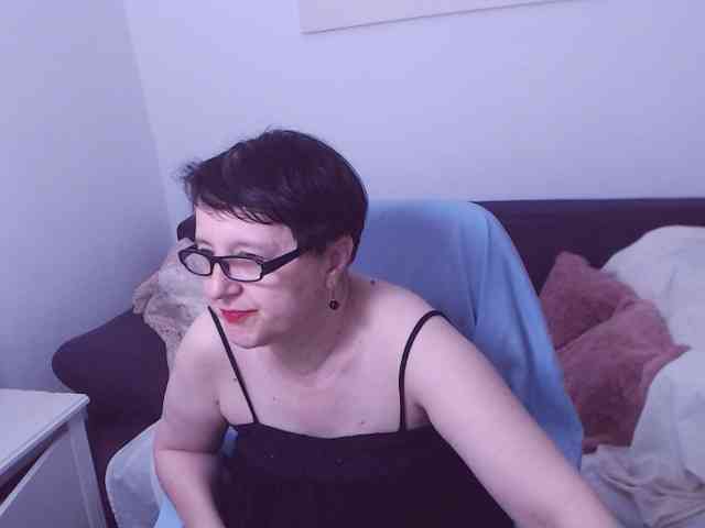 ChristaRose webcam