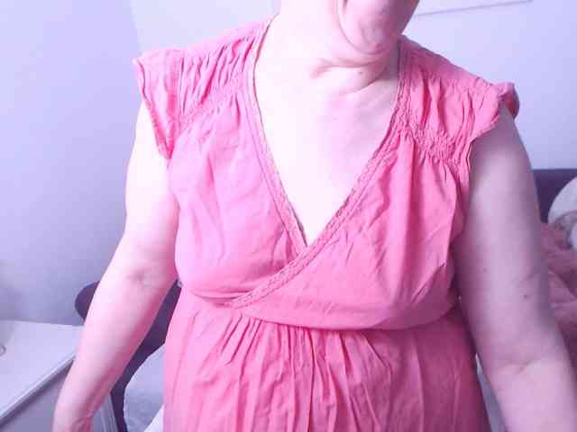 ChristaRose webcam