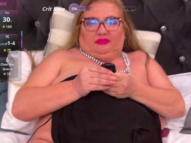 MadameLeona live cam