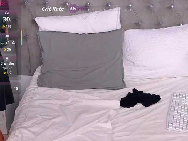 MadameLeona's BongaCams show and profile