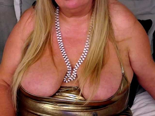 MadameLeona