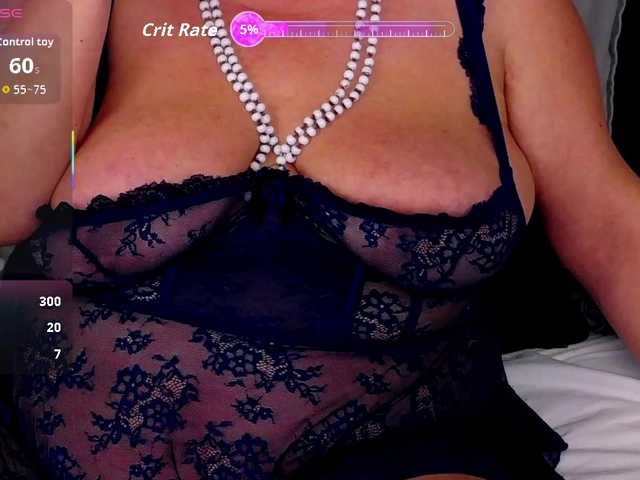 MadameLeona live cam on BongaCams