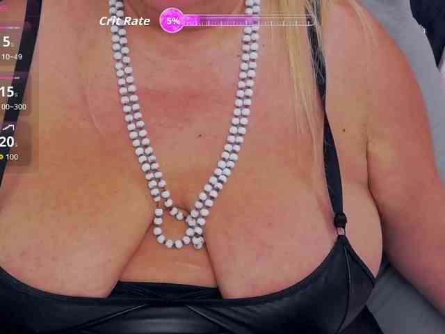MadameLeona webcam