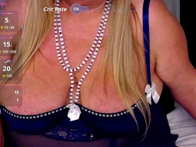 MadameLeona webcam