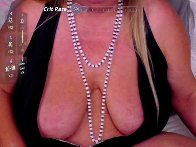 MadameLeona webcam