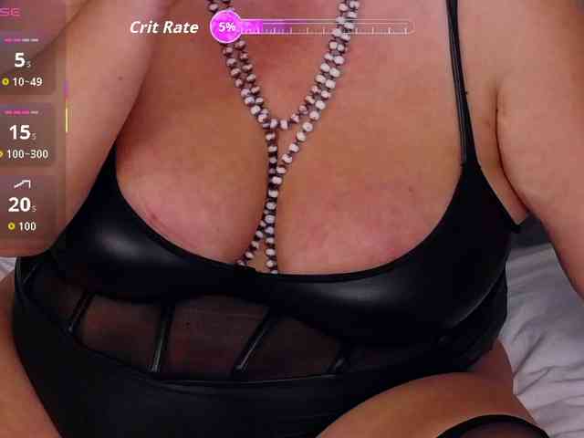 MadameLeona webcam