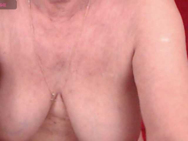 AlanaRichards, en vivo ahora en BongaCams
