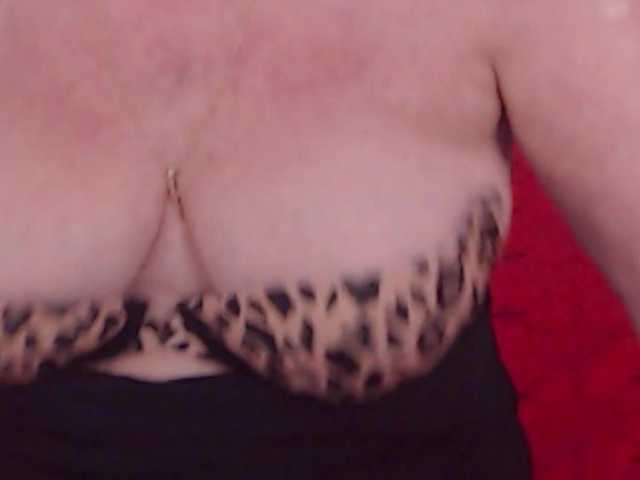 AlanaRichards live cam on BongaCams