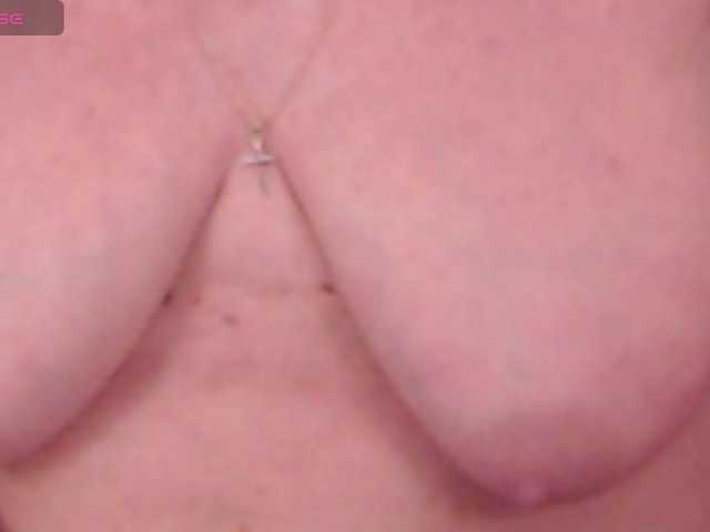 AlanaRichards live cam on BongaCams