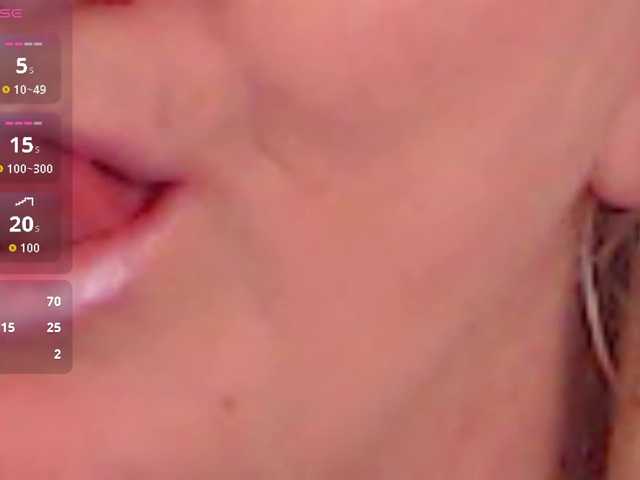 AlanaRichards's BongaCams show and profile