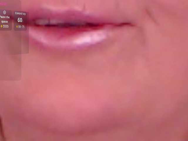 AlanaRichards live cam on BongaCams