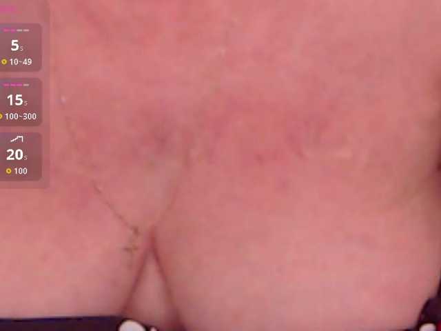 AlanaRichards live cam on BongaCams