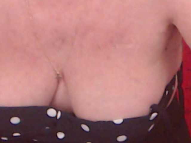 AlanaRichards live cam on BongaCams