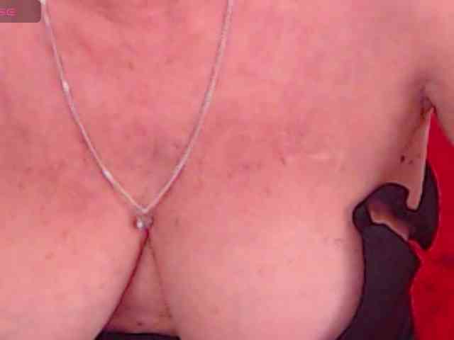AlanaRichards Live Webcam on BongaCams