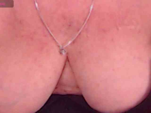 AlanaRichards Live Webcam on BongaCams