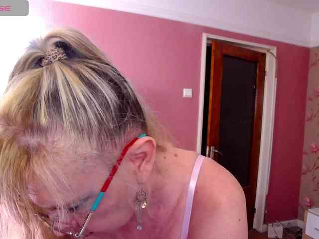 LadyMariahx webcam
