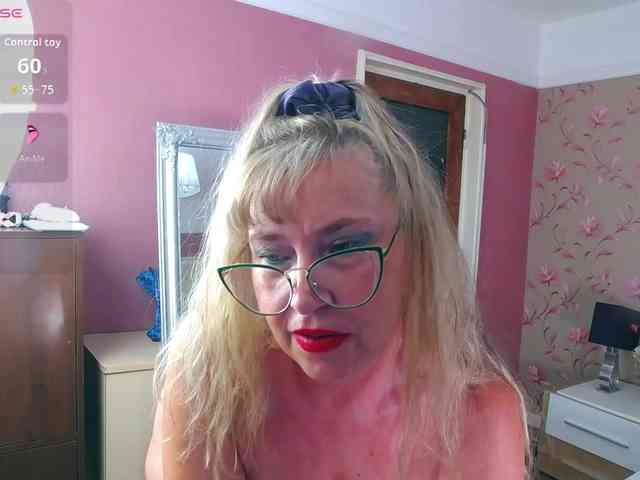 LadyMariahx webcam