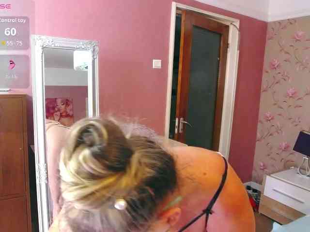 LadyMariahx webcam