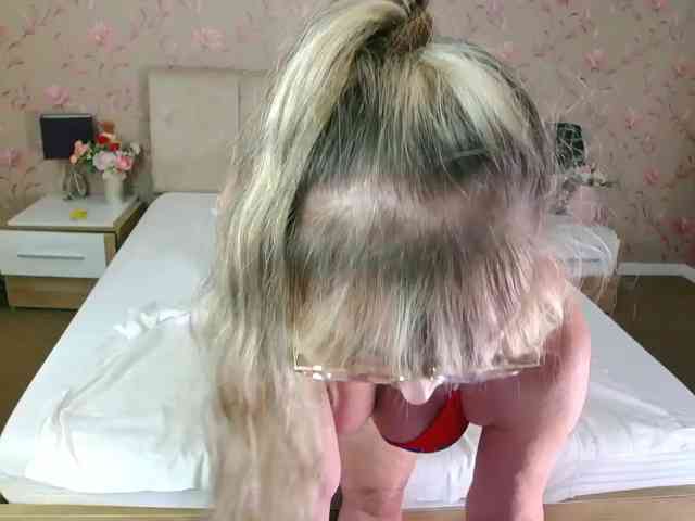 LadyMariahx webcam