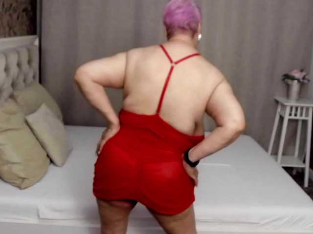 LadyLibely live webcam show