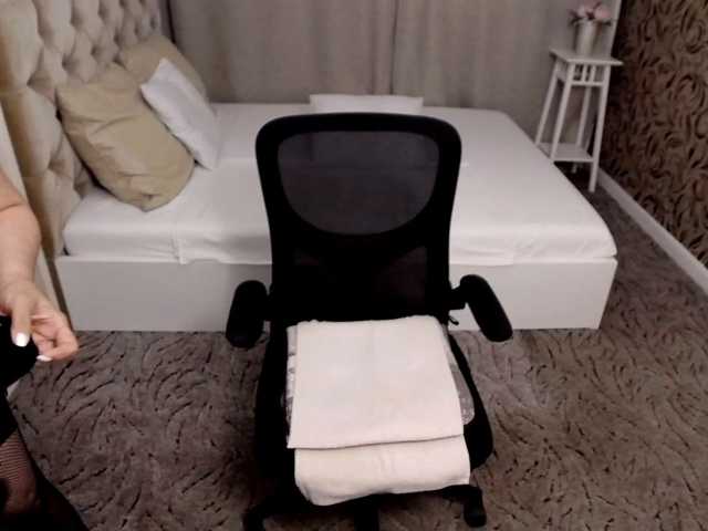 LadyLibely live cam on BongaCams