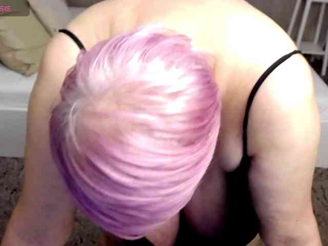 Ladylibely's cam show statistics and live stream